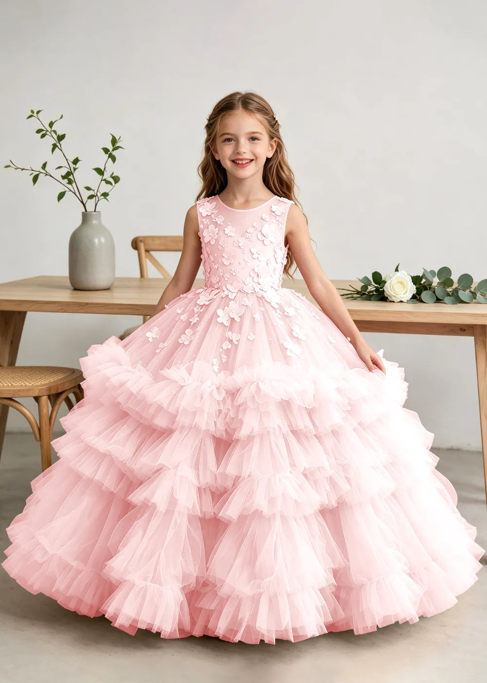 Spitzenkleid mit schulterfreiem Design