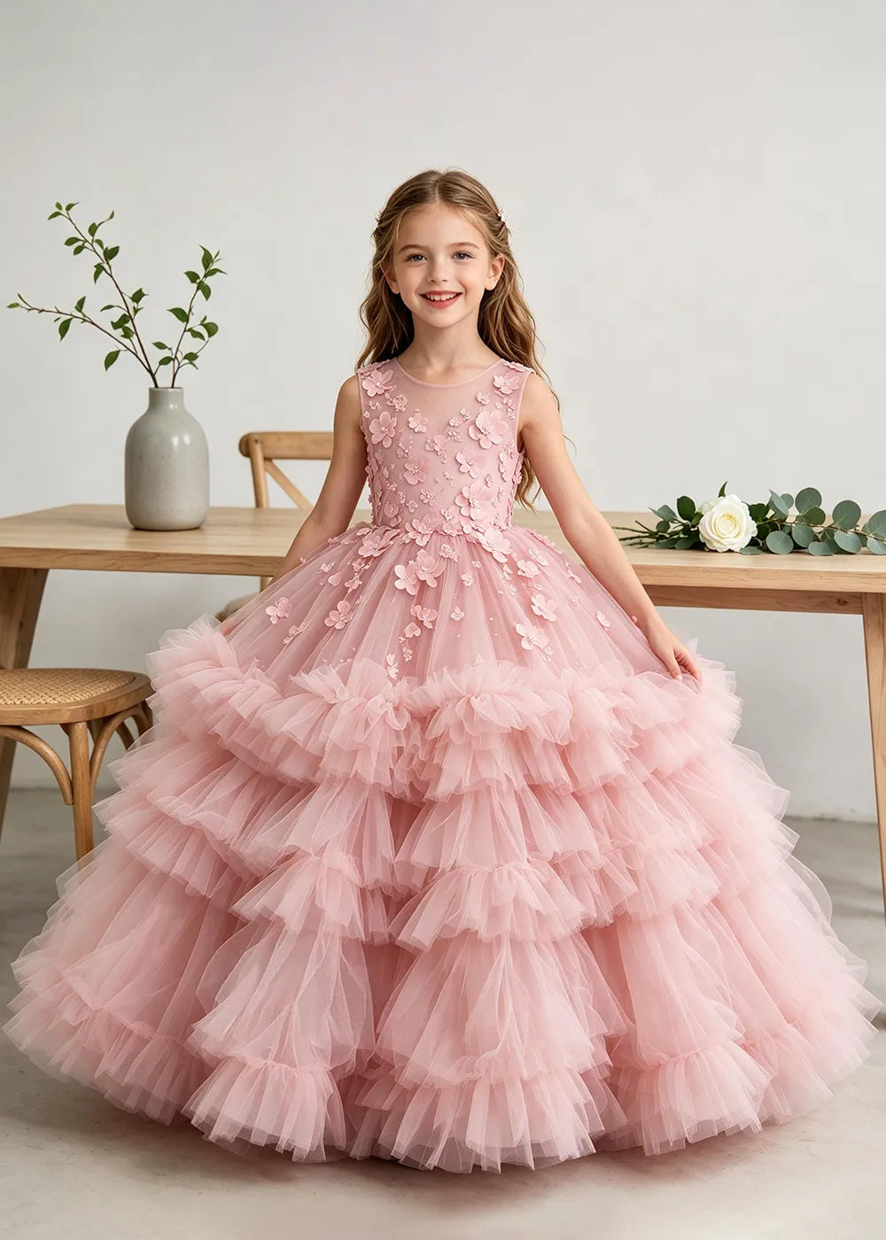 Spitzenkleid mit schulterfreiem Design