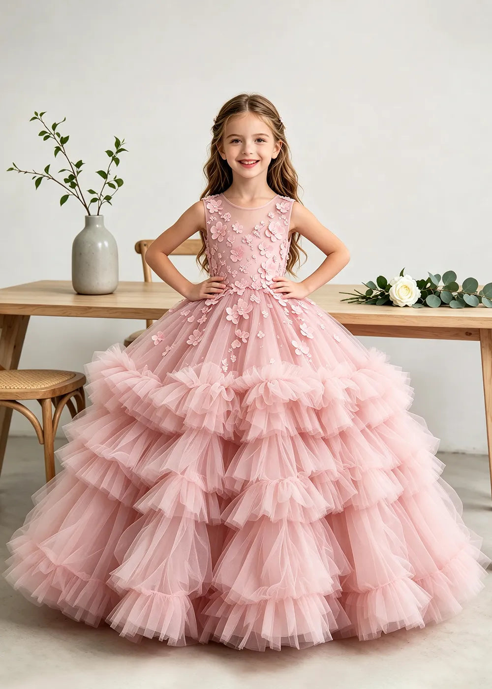 Spitzenkleid mit schulterfreiem Design