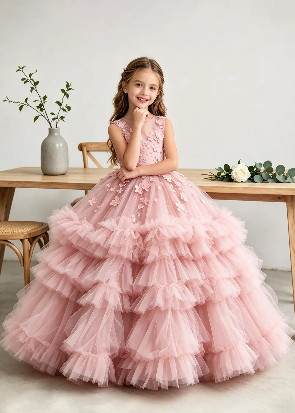 Spitzenkleid mit schulterfreiem Design
