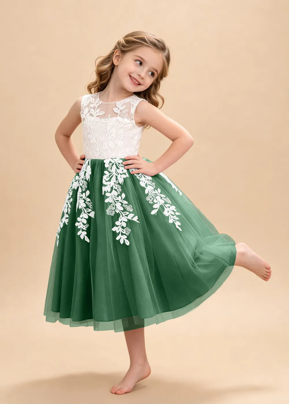Spitzenkleid mit schulterfreiem Design