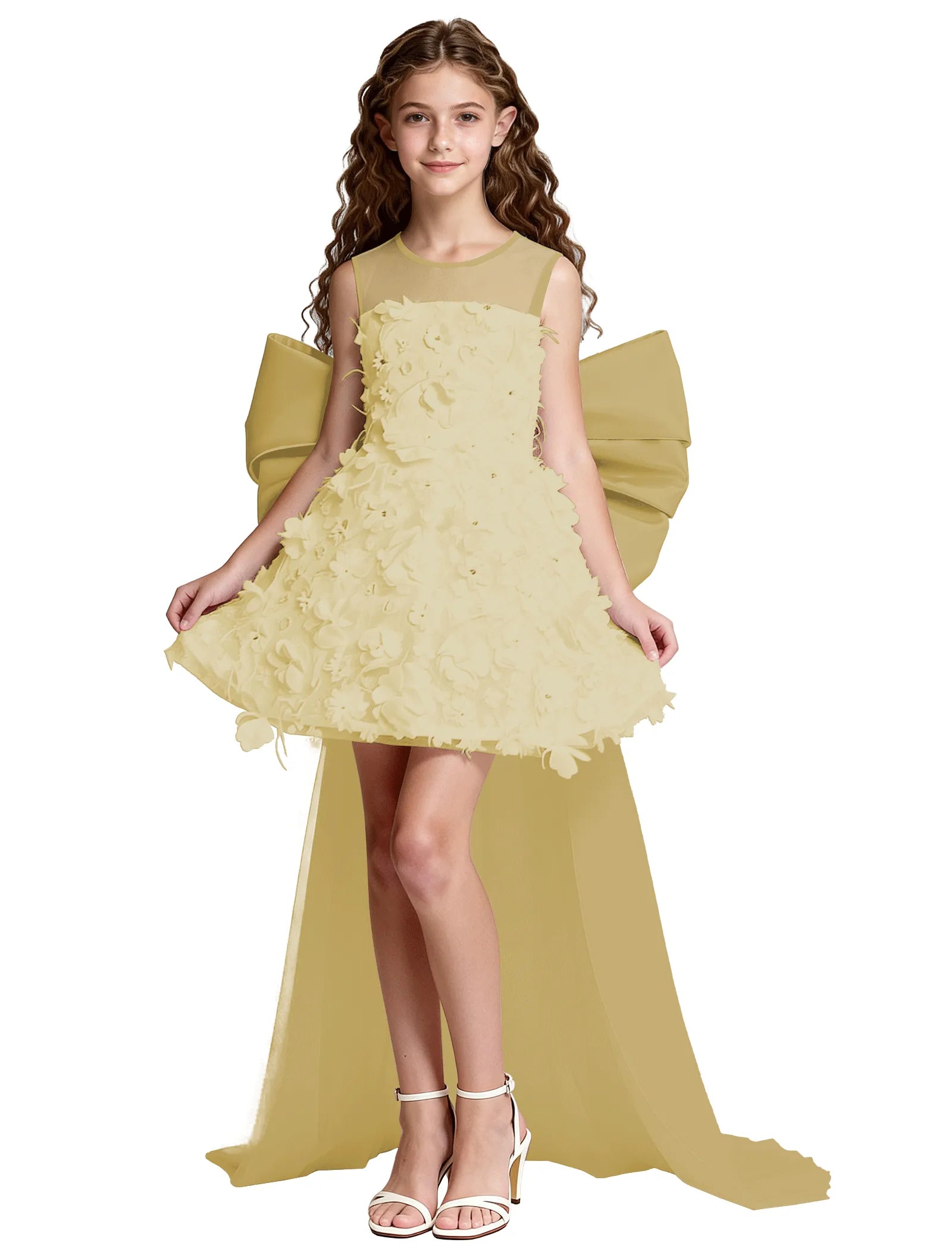 オフショルダーのレースプリンセスドレス