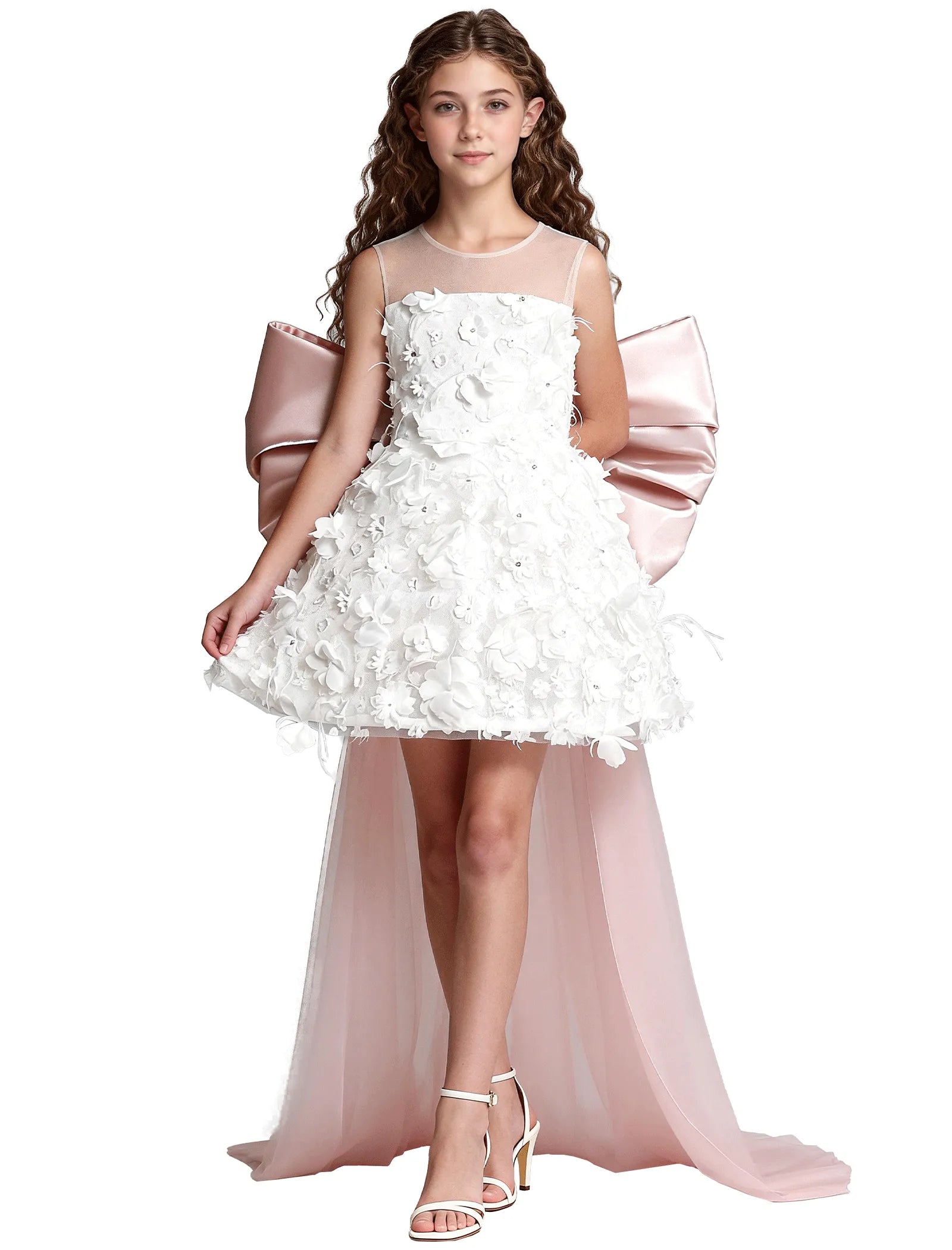 オフショルダーのレースプリンセスドレス