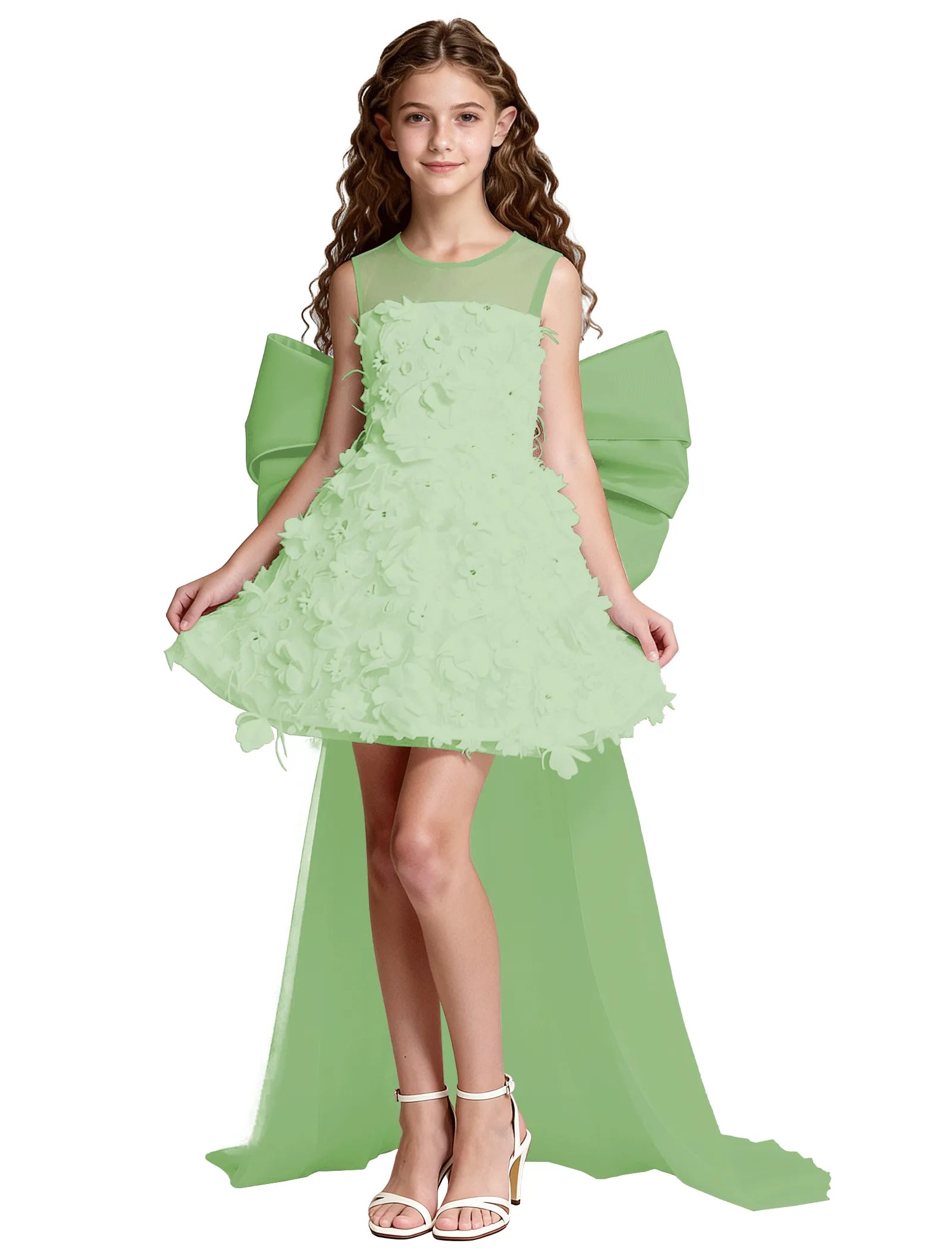 オフショルダーのレースプリンセスドレス