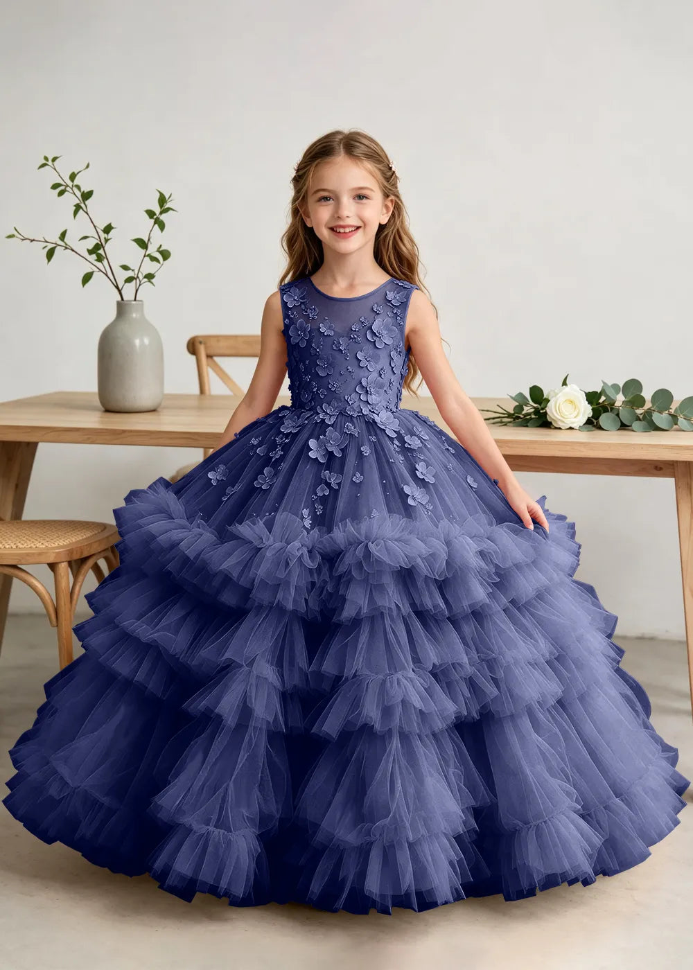 Spitzenkleid mit schulterfreiem Design