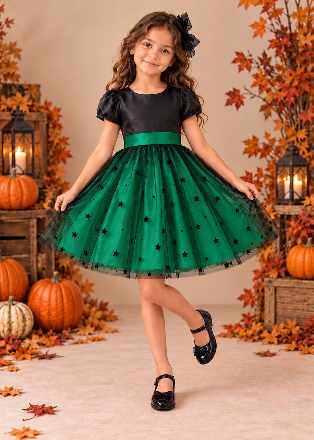 Front view of a emerald green puff-Sleeve Star Tulle Flower Girl Dress.