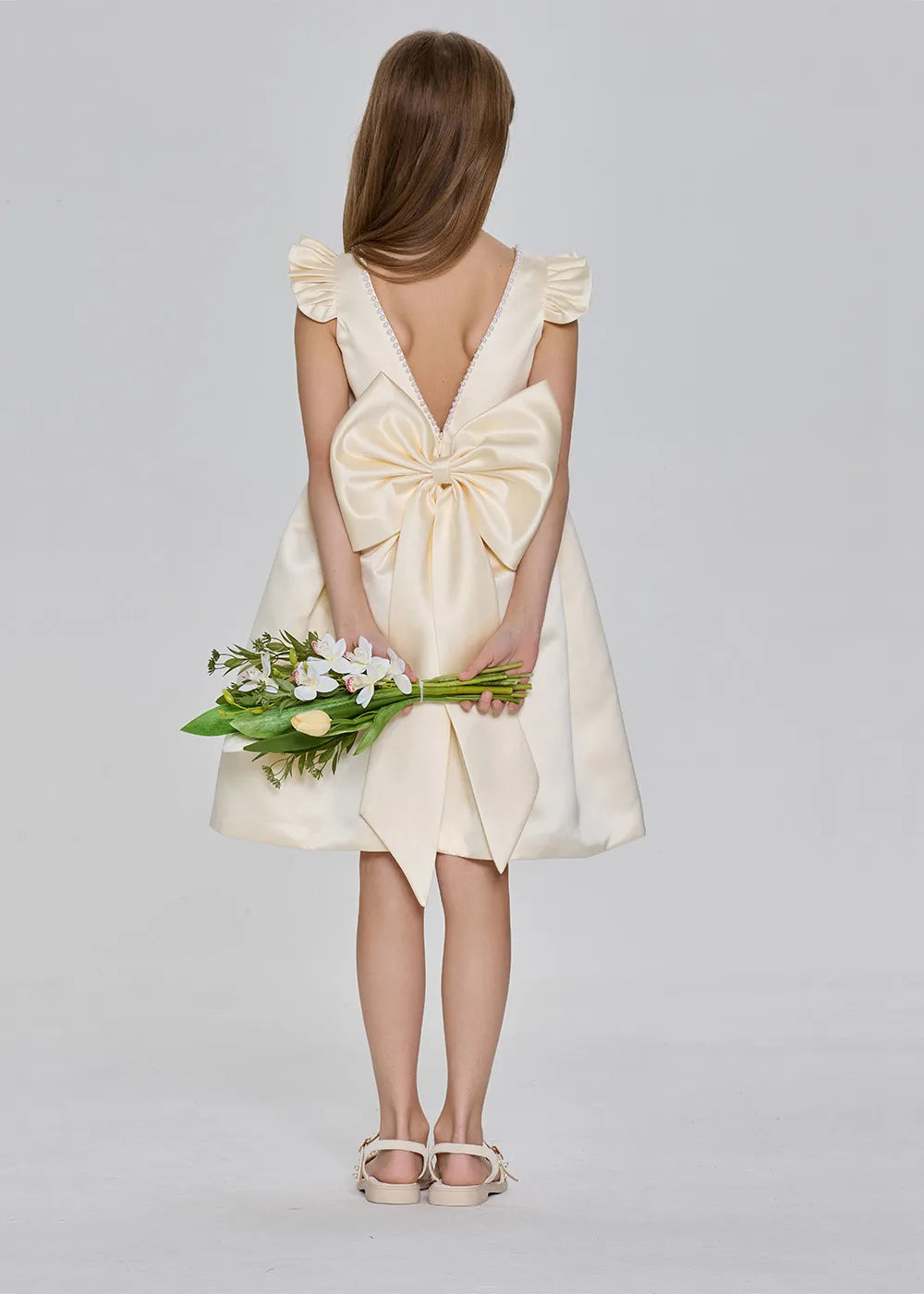 Vestido de princesa sin mangas de encaje