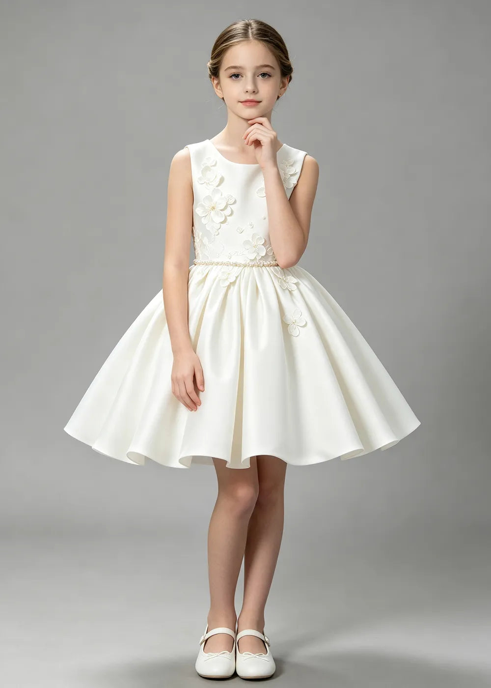 Spitzenkleid mit schulterfreiem Design