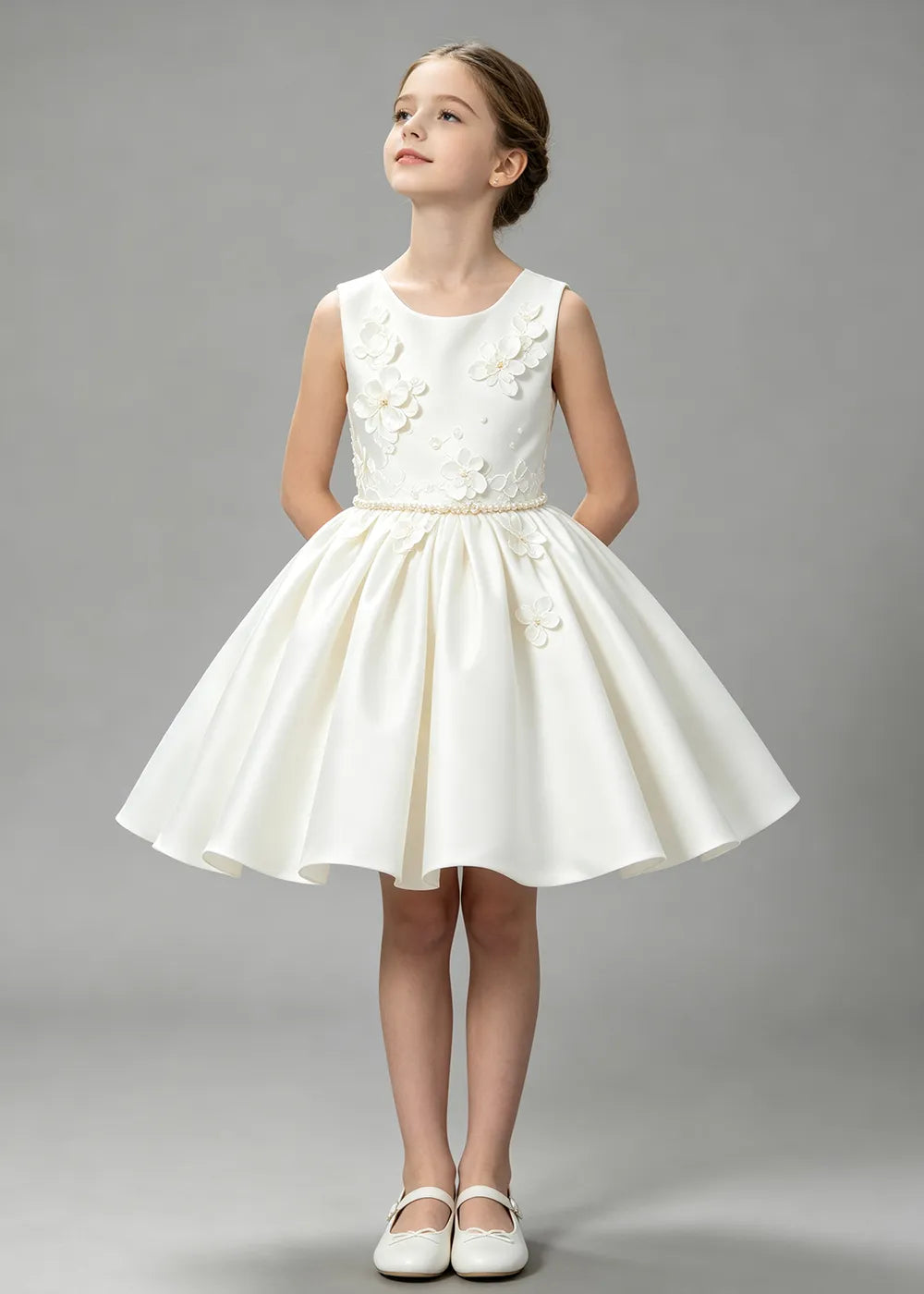 Spitzenkleid mit schulterfreiem Design