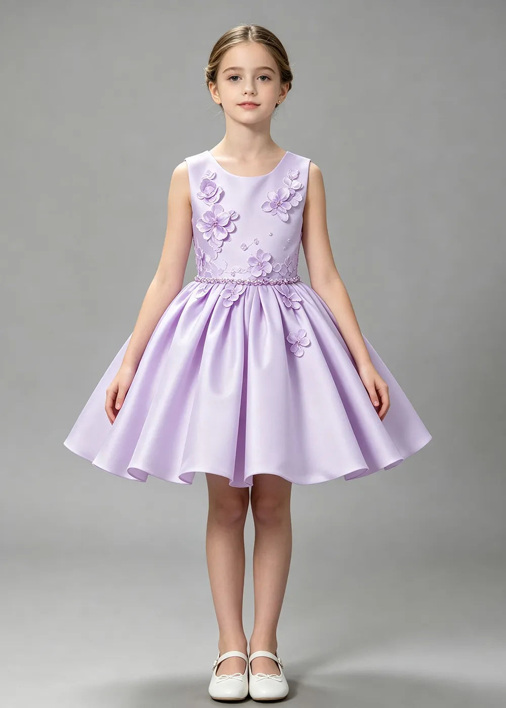 Spitzenkleid mit schulterfreiem Design