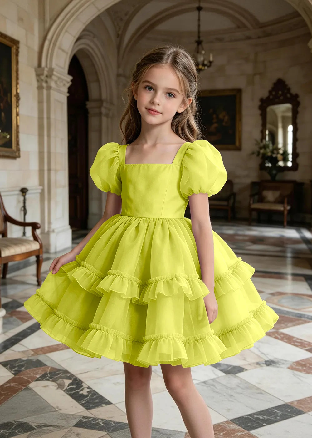 Spitzenkleid mit schulterfreiem Design