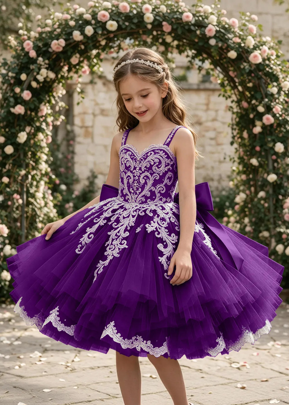 Spitzenkleid mit schulterfreiem Design