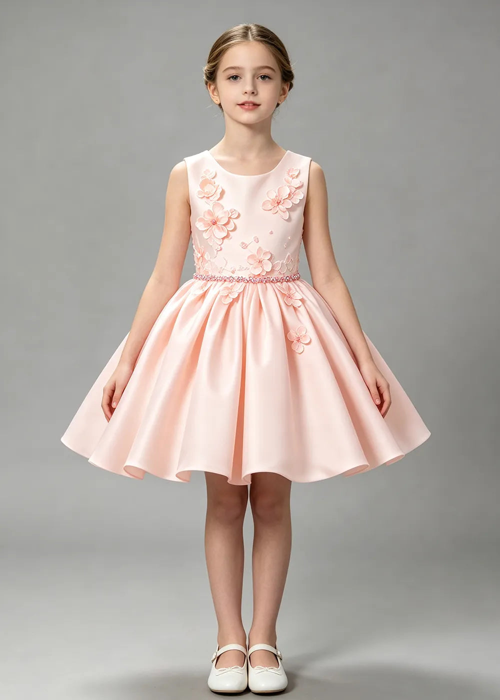 Spitzenkleid mit schulterfreiem Design