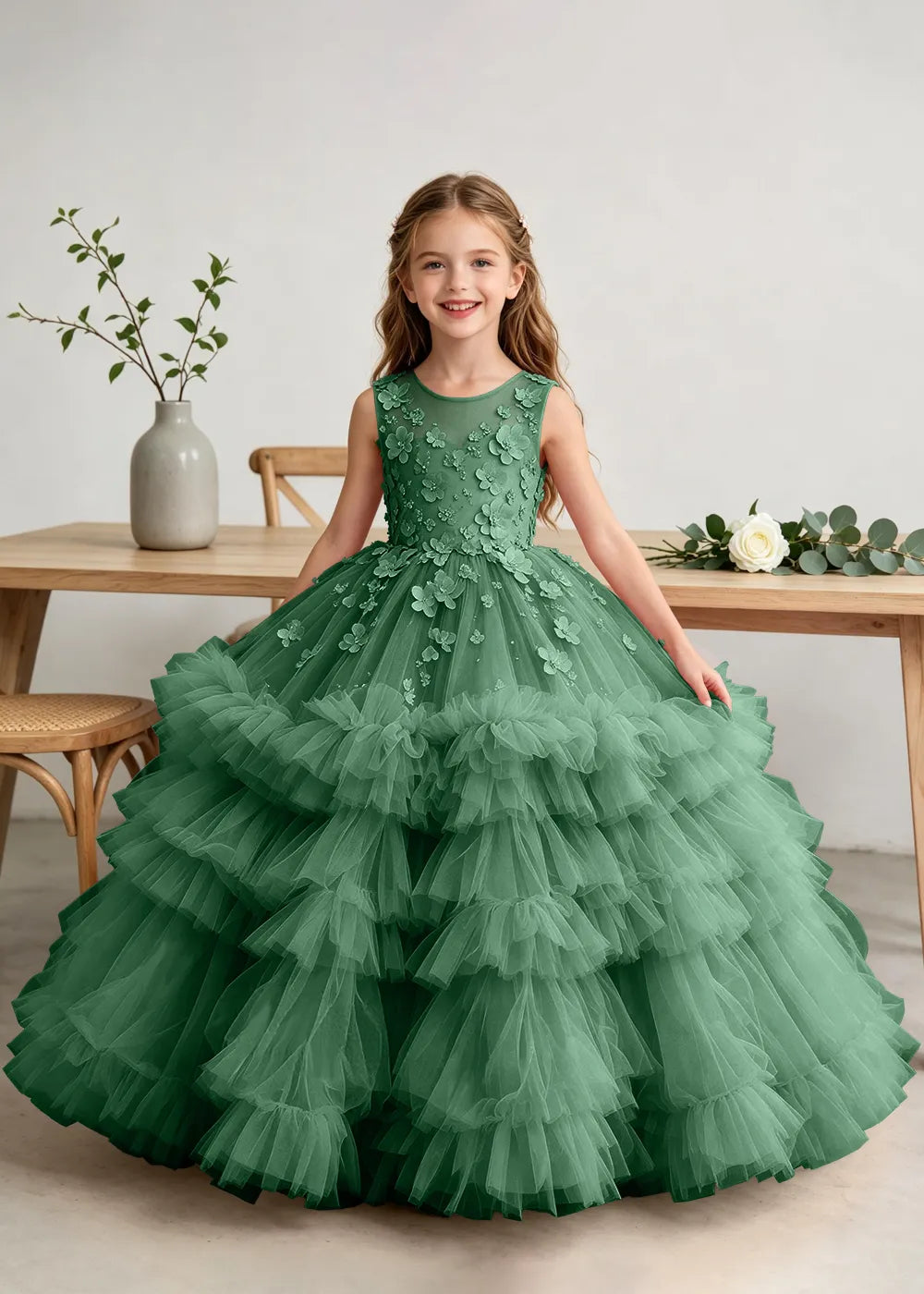 Spitzenkleid mit schulterfreiem Design