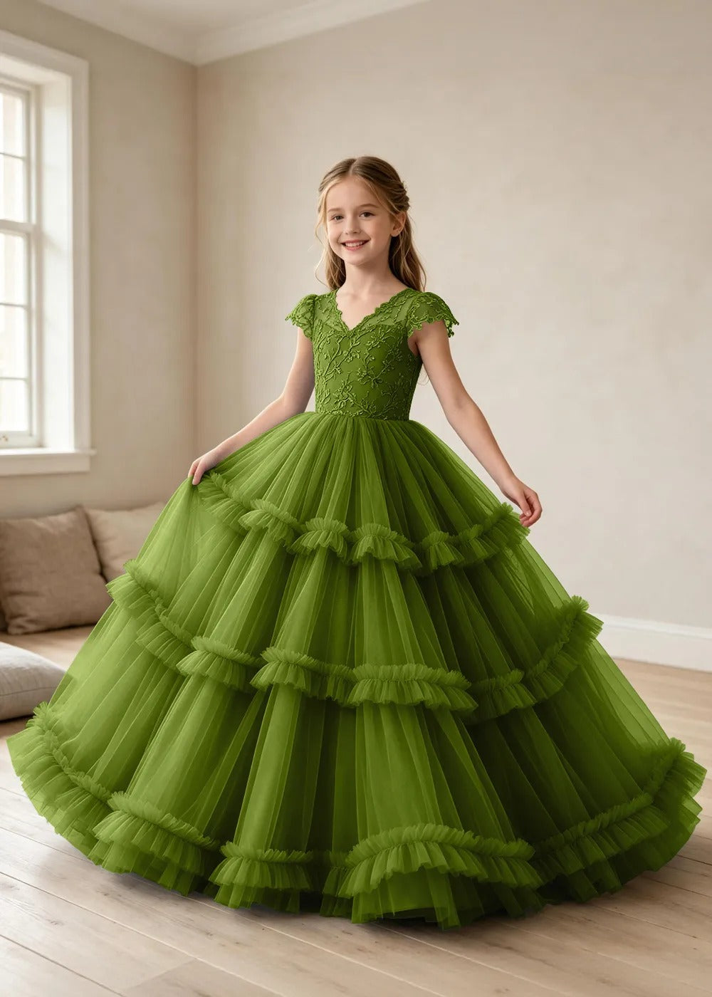 Spitzenkleid mit schulterfreiem Design