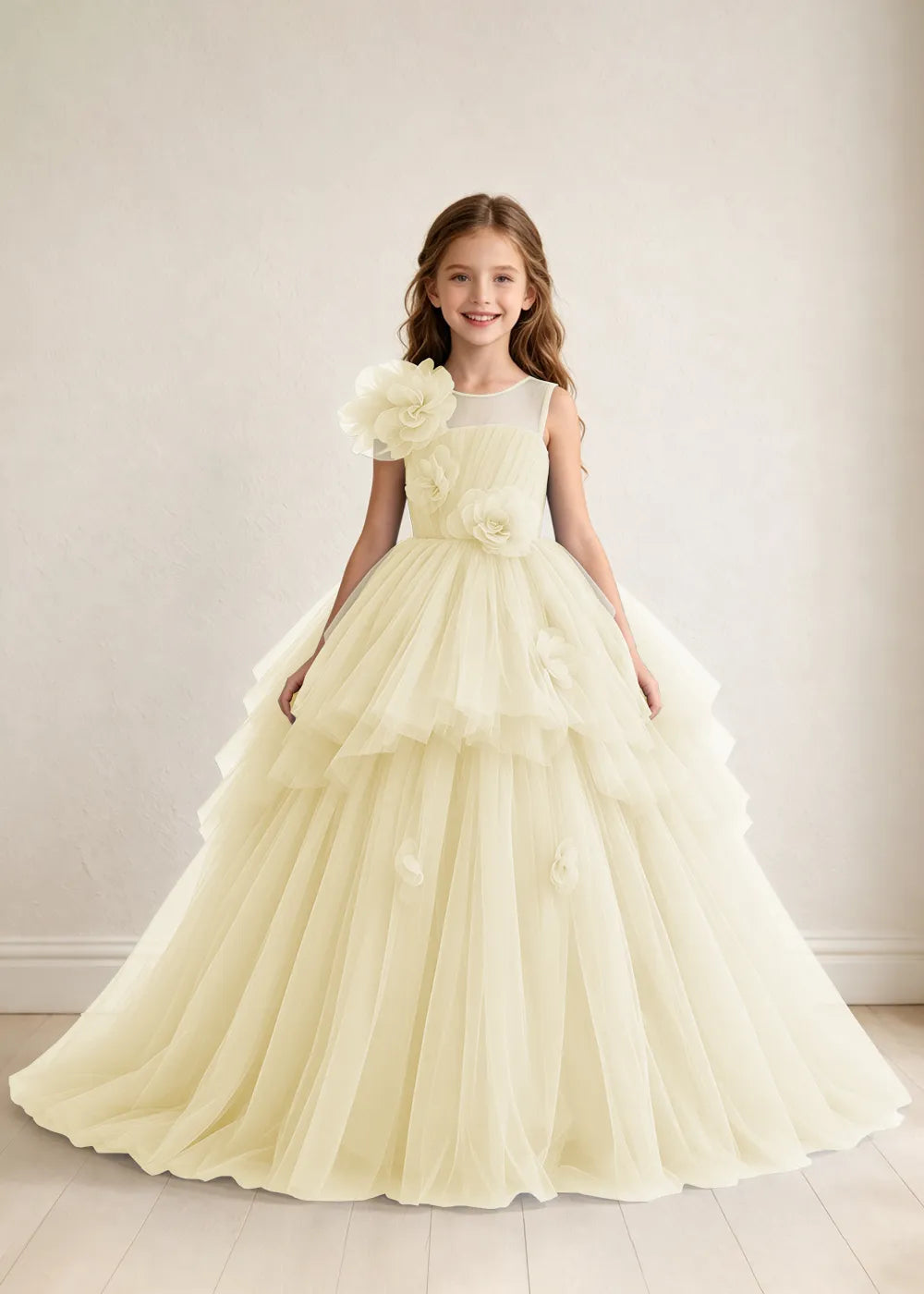 Spitzenkleid mit schulterfreiem Design