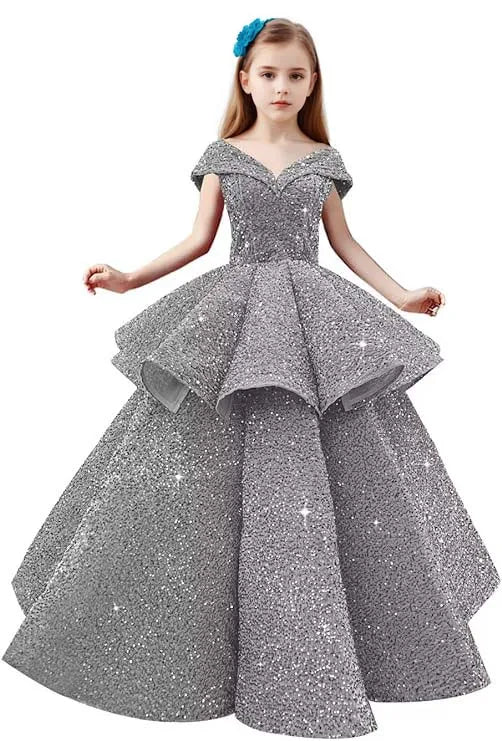 オフショルダーのレースプリンセスドレス