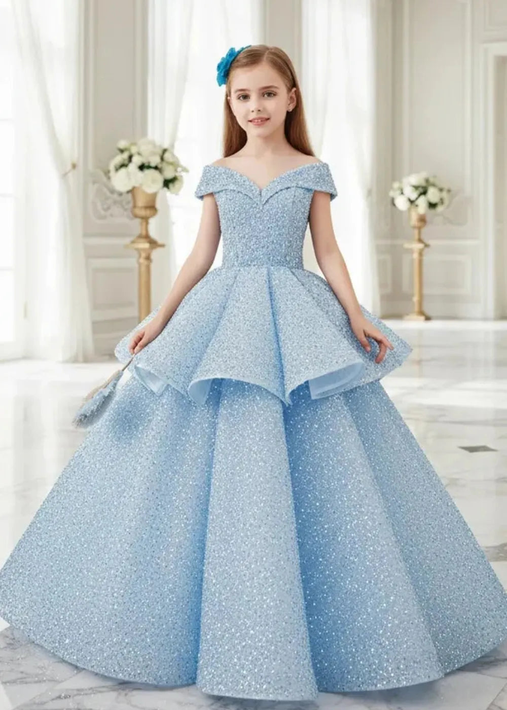 オフショルダーのレースプリンセスドレス