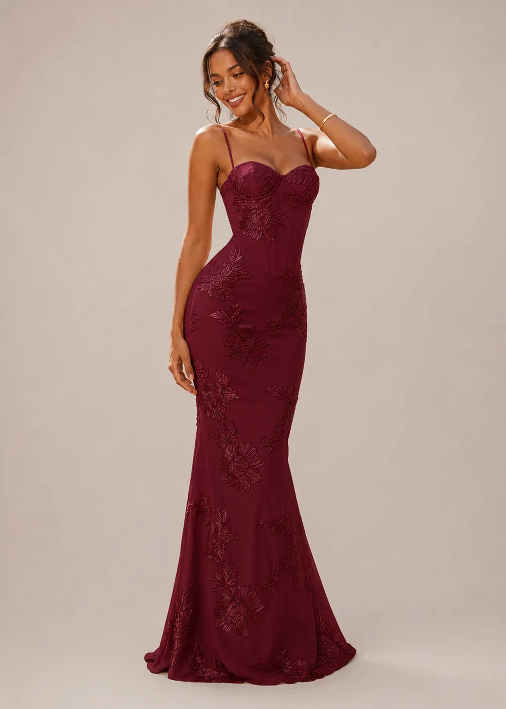 Elegant Floral Appliqué Mermaid Formal Dress
