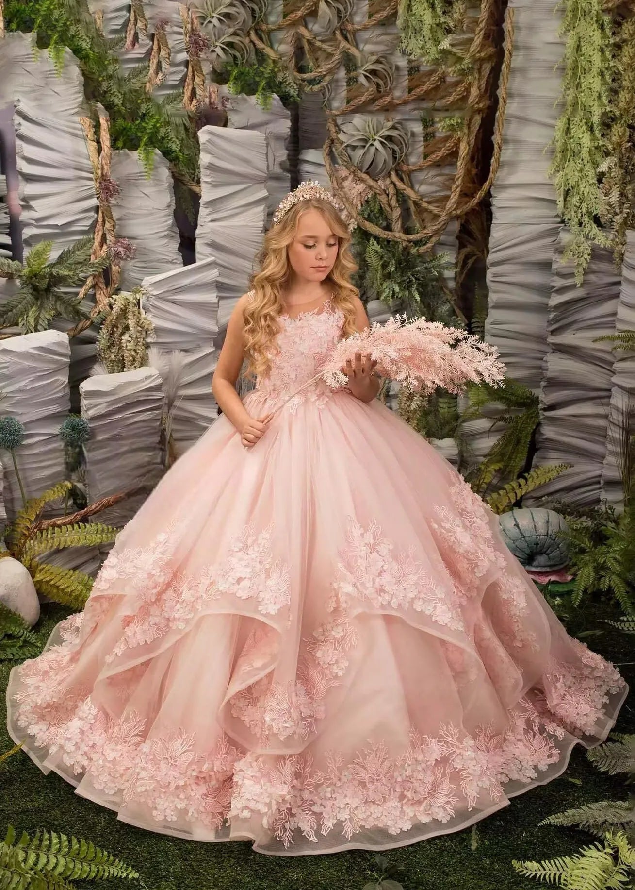 Elegant Lace Tulle Princess Flower Girl Ball Gown