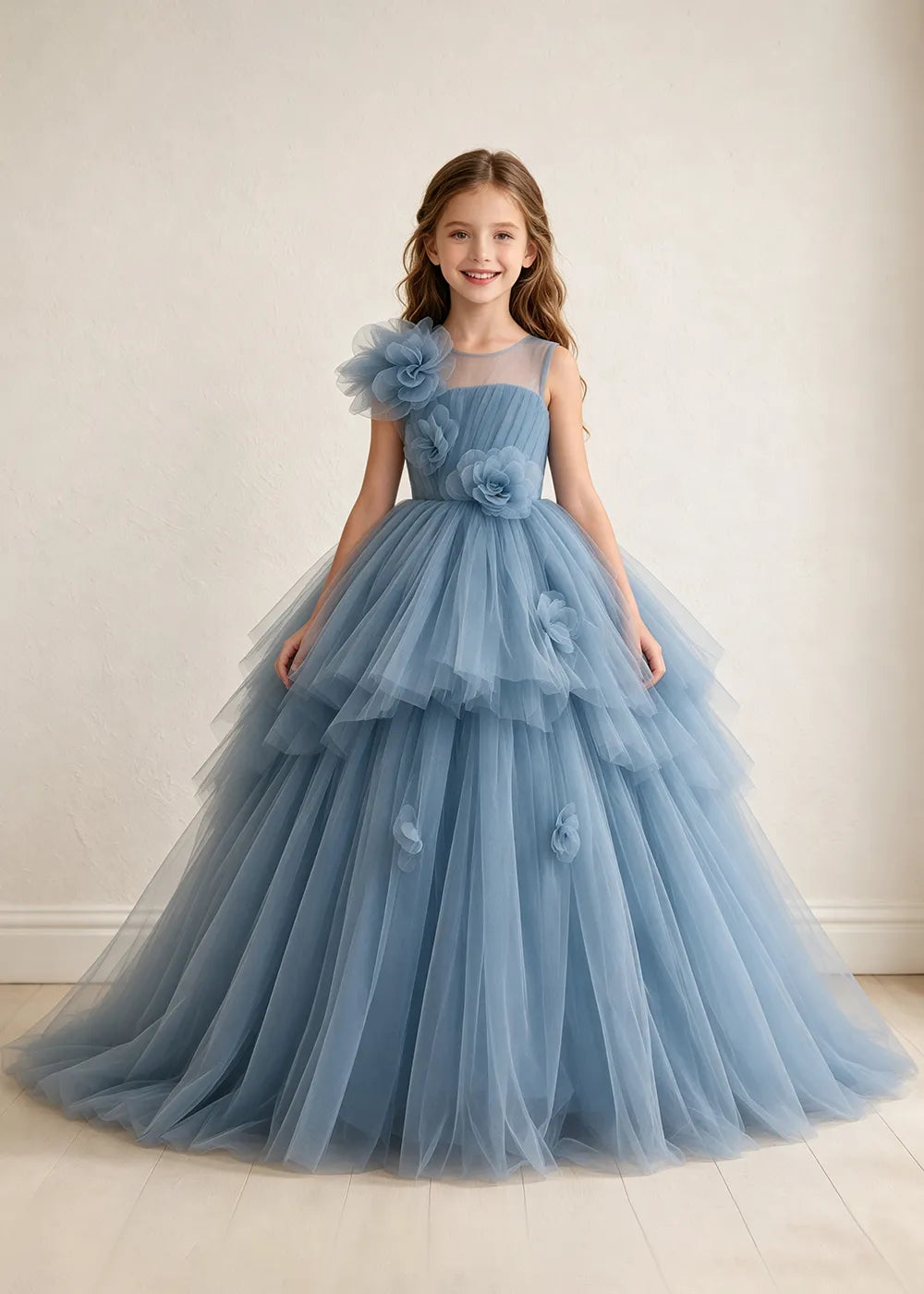 Spitzenkleid mit schulterfreiem Design