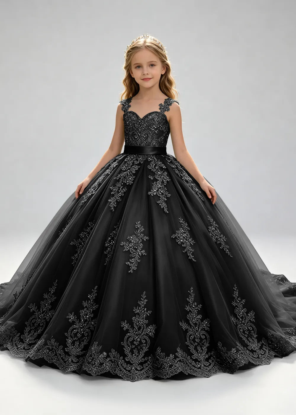Spitzenkleid mit schulterfreiem Design