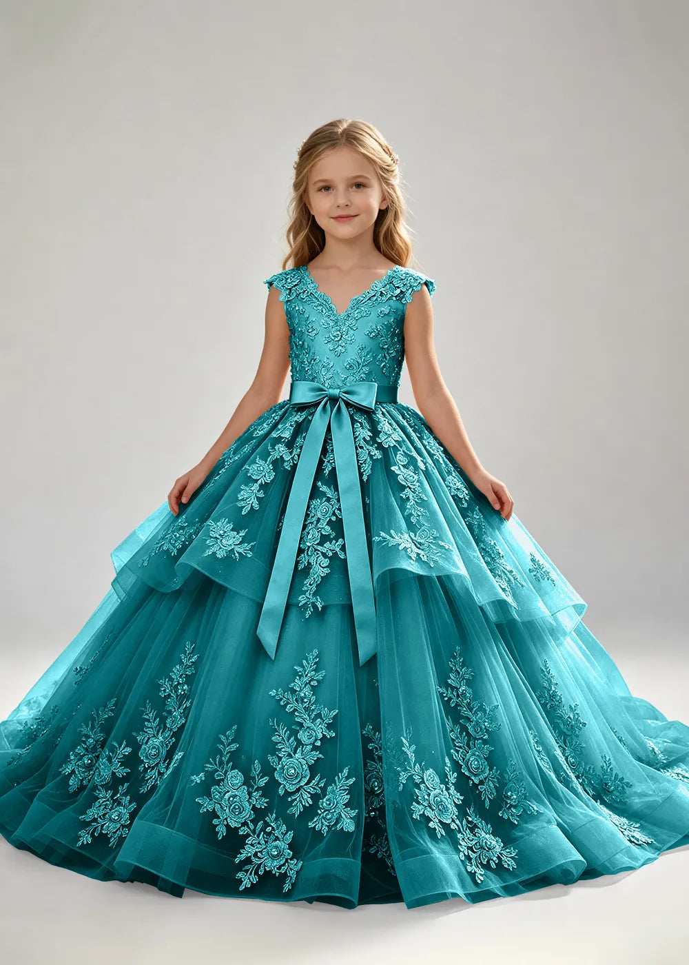 Spitzenkleid mit schulterfreiem Design